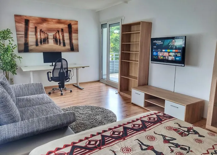 2 Zimmer Apartment Mit Balkon